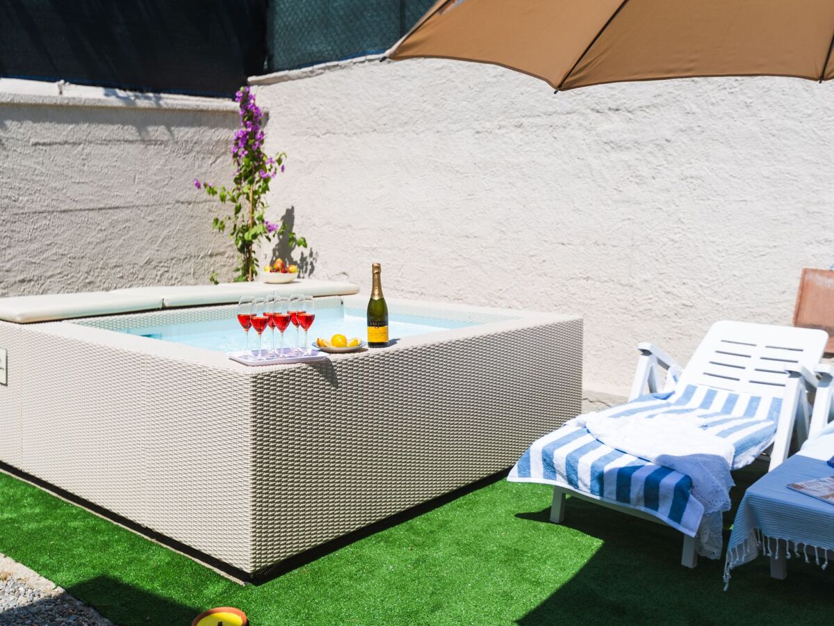 Villa La Piccola - Maison 4 pers. avec jacuzzi à Camaiore - Photo 3