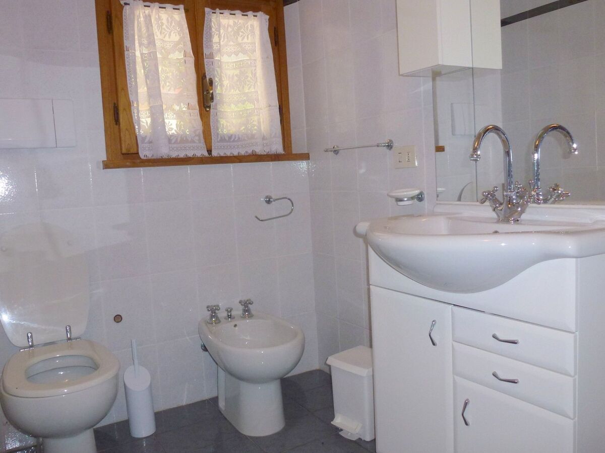 Appartement Natalia Sopra – Piscine & Terrasse à Camaiore - Photo 16