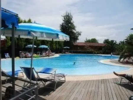 Mobilhome Toscane1 avec piscine à 900 m de la mer, Viareggio : photo 14