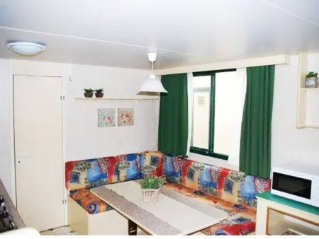 Mobilhome en camping au bord de la mer, Viareggio, 2 chambres : photo 9
