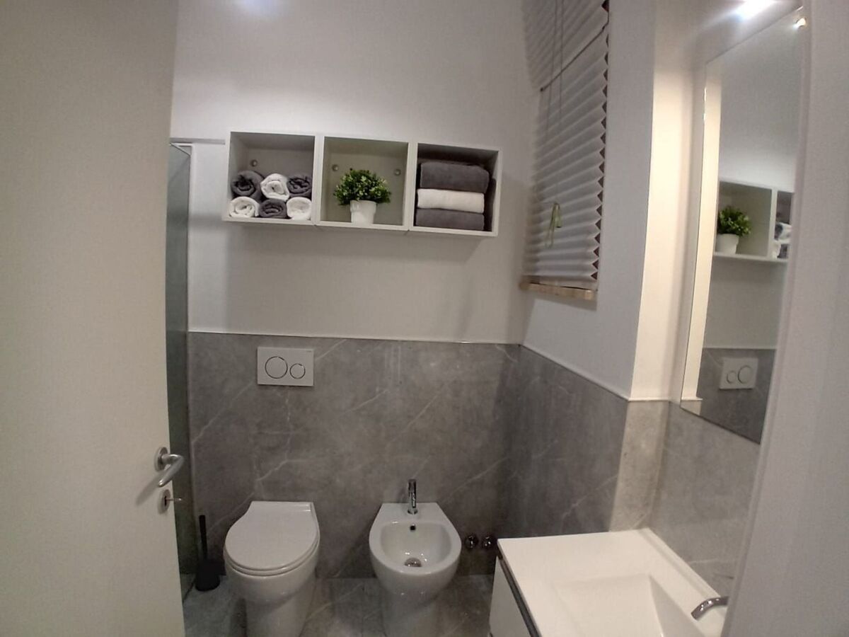 Casa Canale - Appartement 4 pers. jardin privé à Viareggio - Photo 18