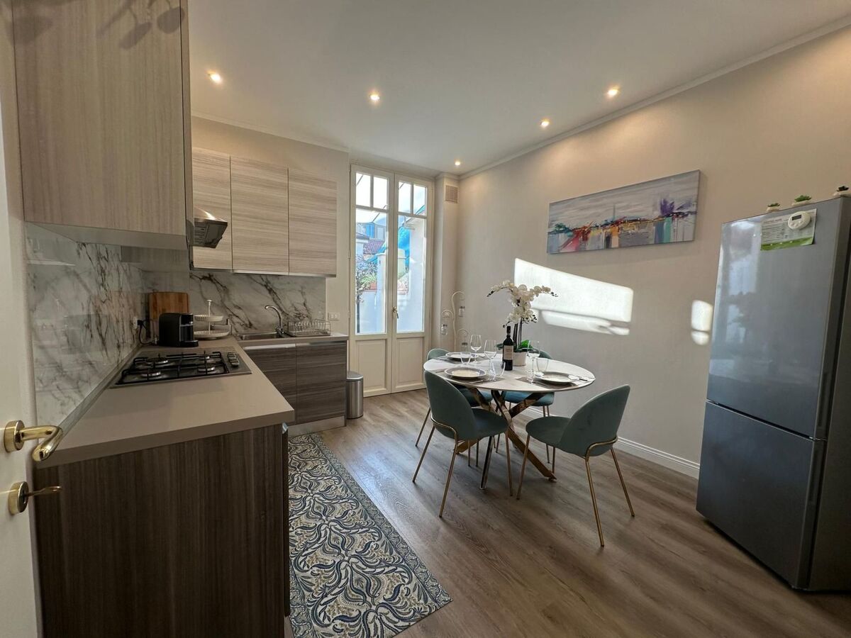 Appartement 150m² à Viareggio, 450m de la plage - Photo 13