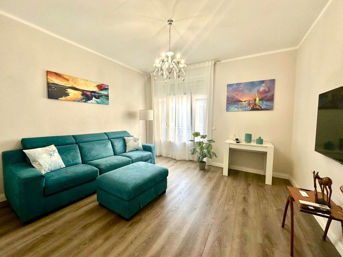 Appartement 150m² à Viareggio, 450m de la plage - Photo 15