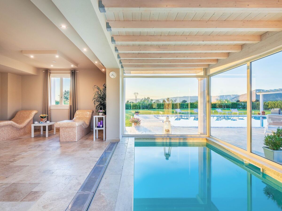 Villa Kurvilla – 340 m² avec piscine et spa en Toscane - Photo 2