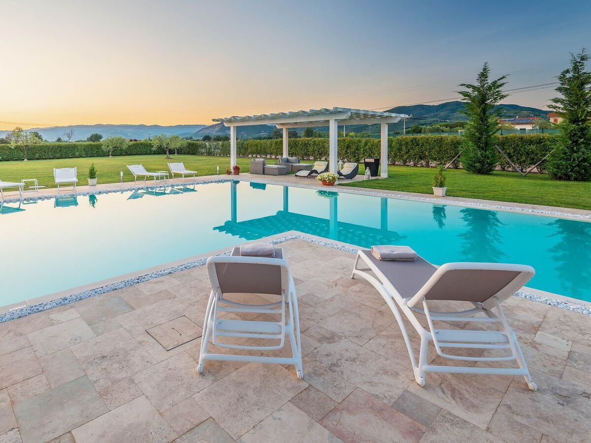 Villa Kurvilla – 340 m² avec piscine et spa en Toscane - Photo 5