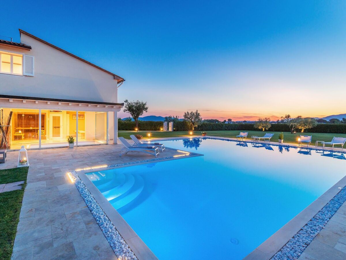 Villa Kurvilla – 340 m² avec piscine et spa en Toscane - Photo 19