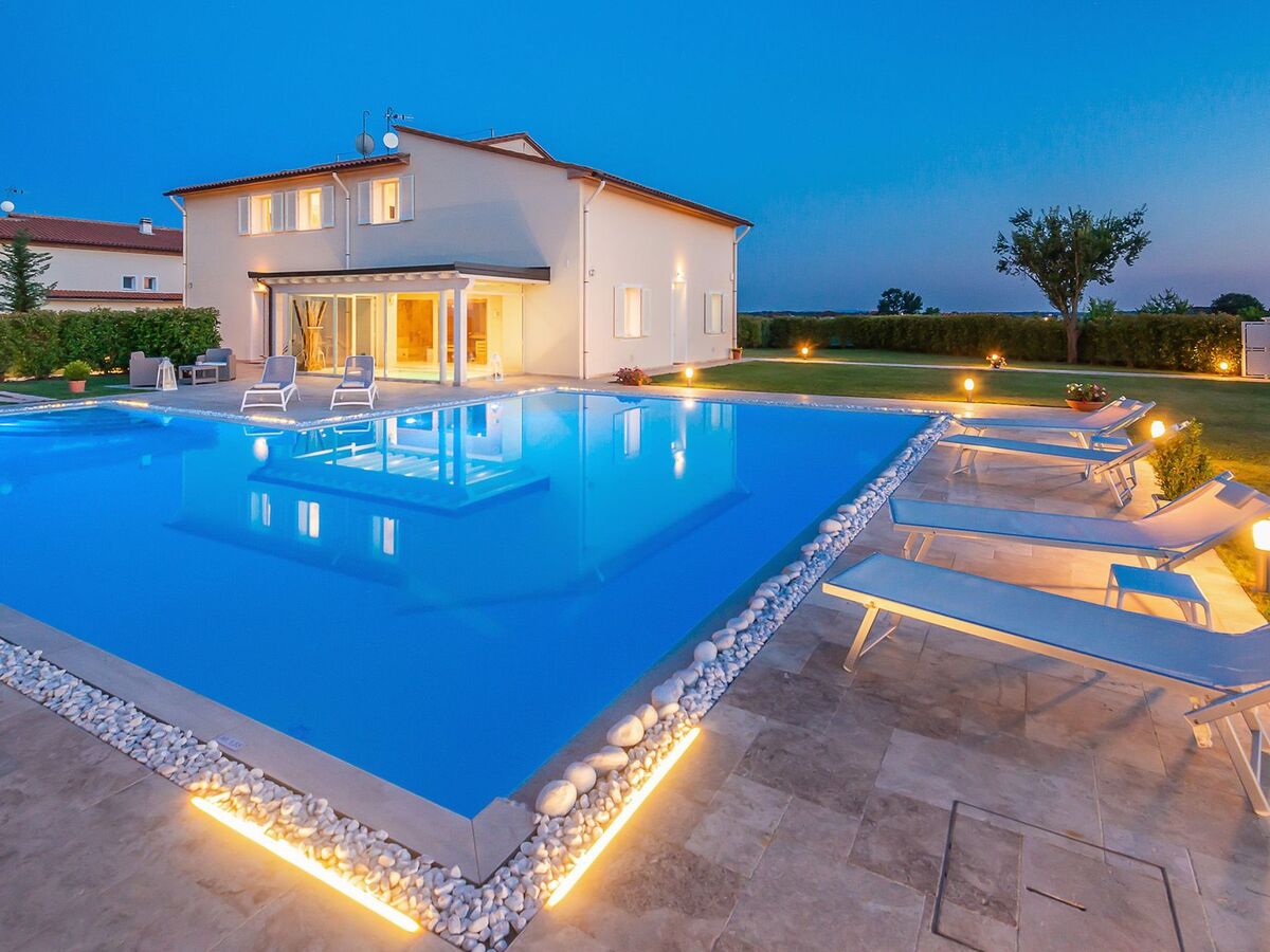 Villa moderne 13 pers. avec piscine privée et spa - Photo 2