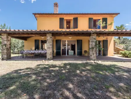 Location maison à Lucignano, Villa Bellaria mit Pool und Klimaanlage