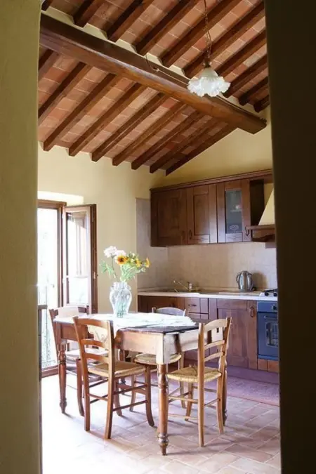 Petit appartement avec vue sur oliveraie à Anghiari : photo 10