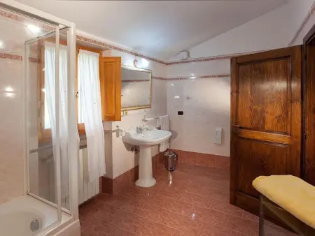 Villa Ferraguzzo – Ferme toscane du XVIIIe avec piscine, Anghiari : photo 26