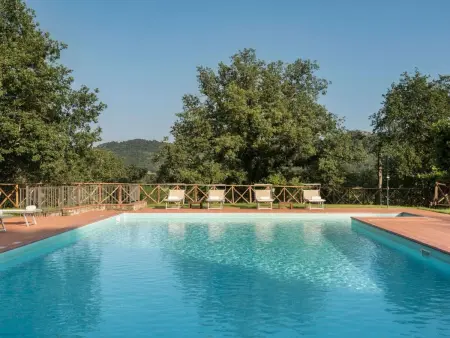 Appartement 6 pers. à Bucine, piscine et grand jardin : photo 4