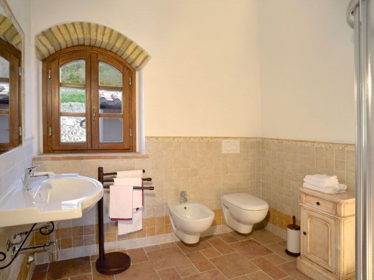 Appartement en maison rurale rénovée, jardin 300 m² à Montecatini - Photo 8