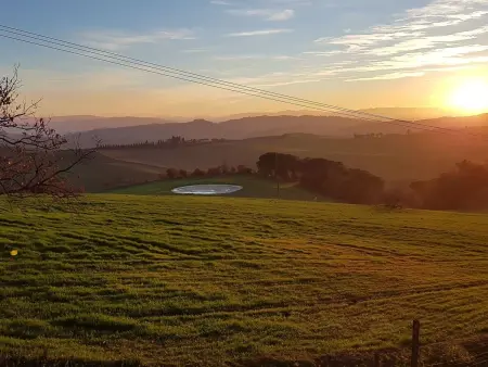 Schönes Ferienhaus in Volterra mit Großem Garten - Photo 3