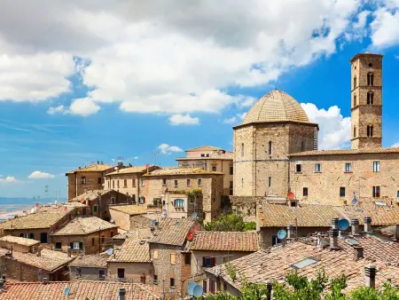 Schönes Ferienhaus in Volterra mit Großem Garten - Photo 32