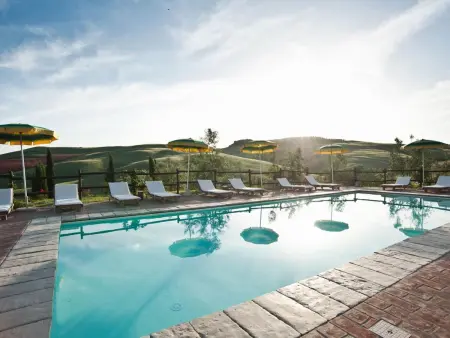 Location appartement à Volterra, Rosa mit Pool