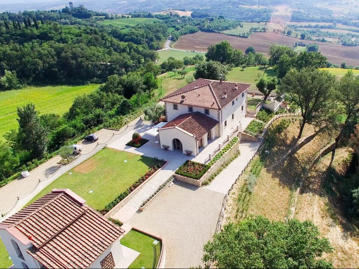 Villa Il Palagio, 16e siècle, piscine privée - Reggello - Photo 1