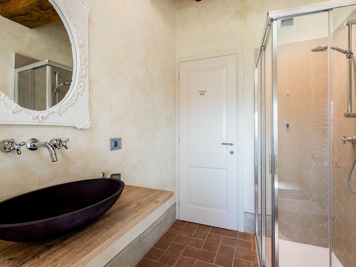 Appartement T4 avec piscine à Reggello - Photo 24
