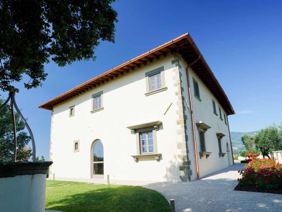 Villa Bianca - 9 chambres, piscine infinie à Reggello - Photo 4