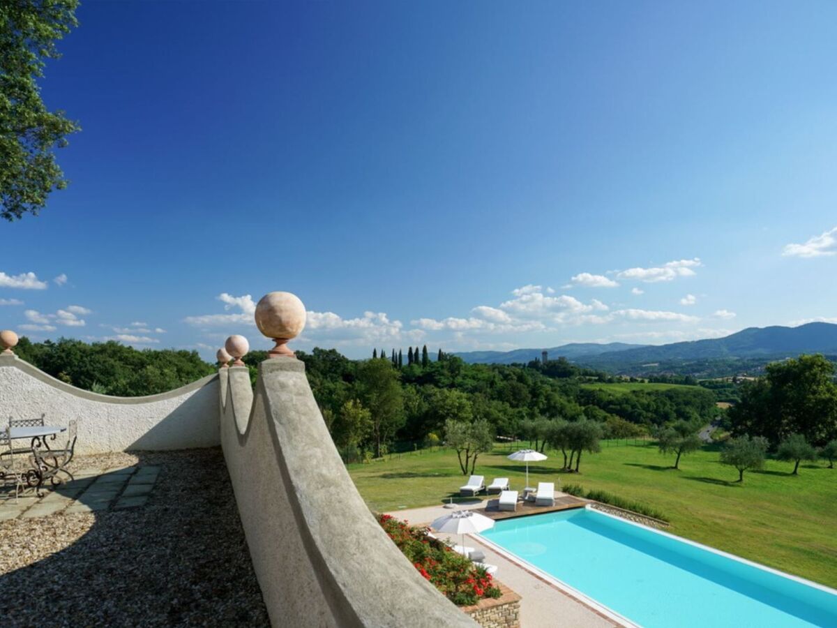 Villa Bianca - 9 chambres, piscine infinie à Reggello - Photo 11