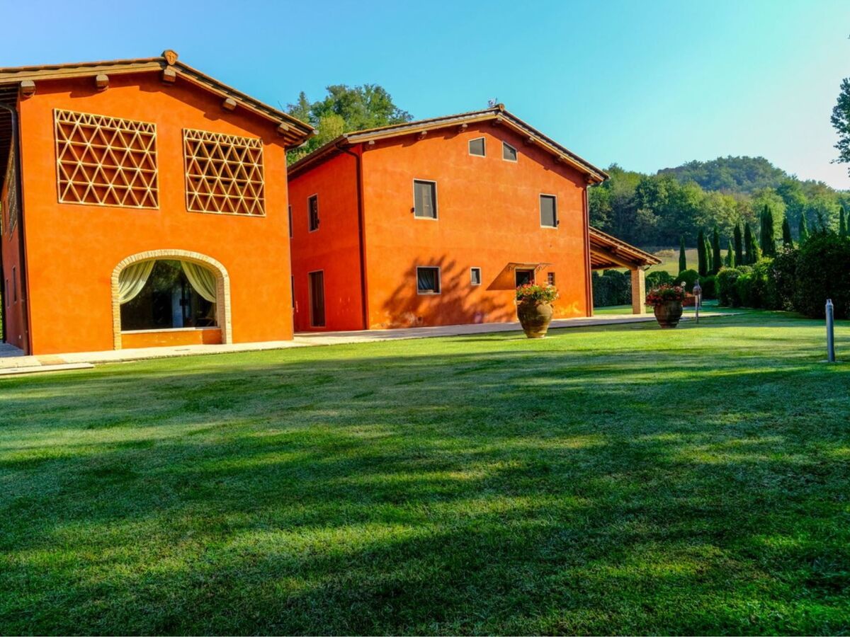 Villa Elena - Maison 8 chambres avec piscine et spa en Toscane - Photo 2