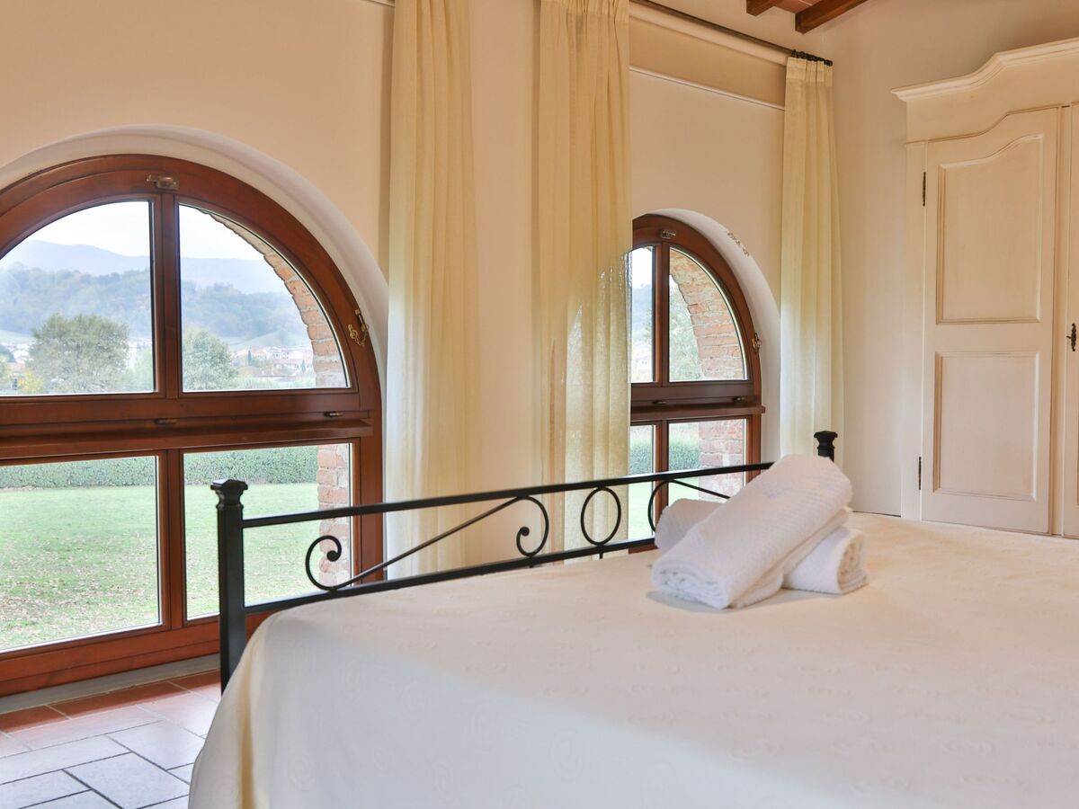 Maison Mavì à Reggello, patio privé et piscine - Photo 18