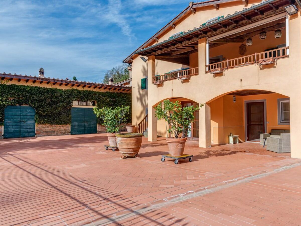 Villa Matilda, maison 7 chambres avec piscine à Reggello - Photo 4