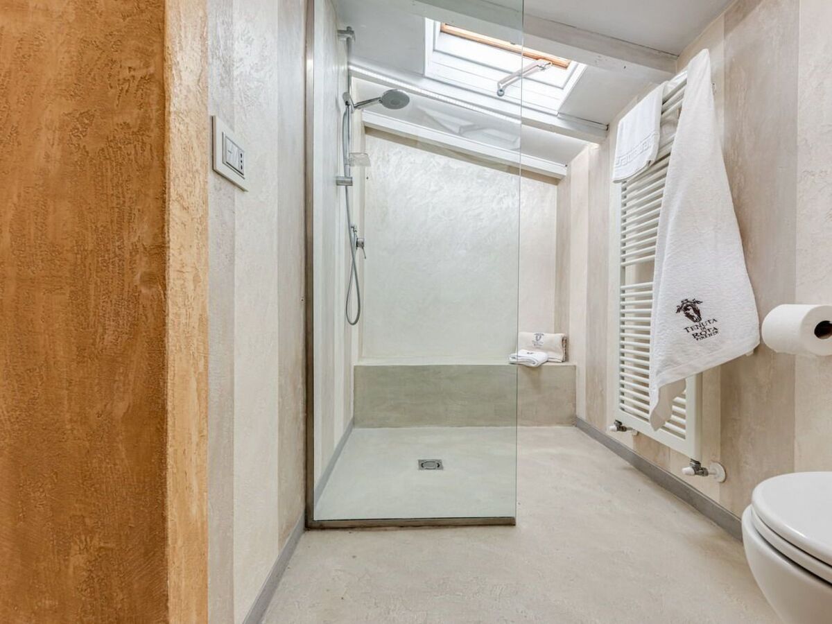 Villa Matilda, maison 7 chambres avec piscine à Reggello - Photo 32