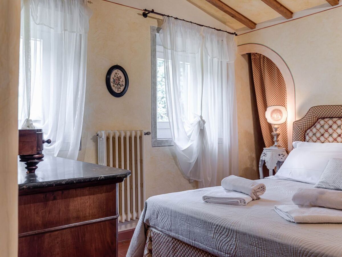 Villa Fattoria à Reggello, 6 chambres, piscine chauffable - Photo 27