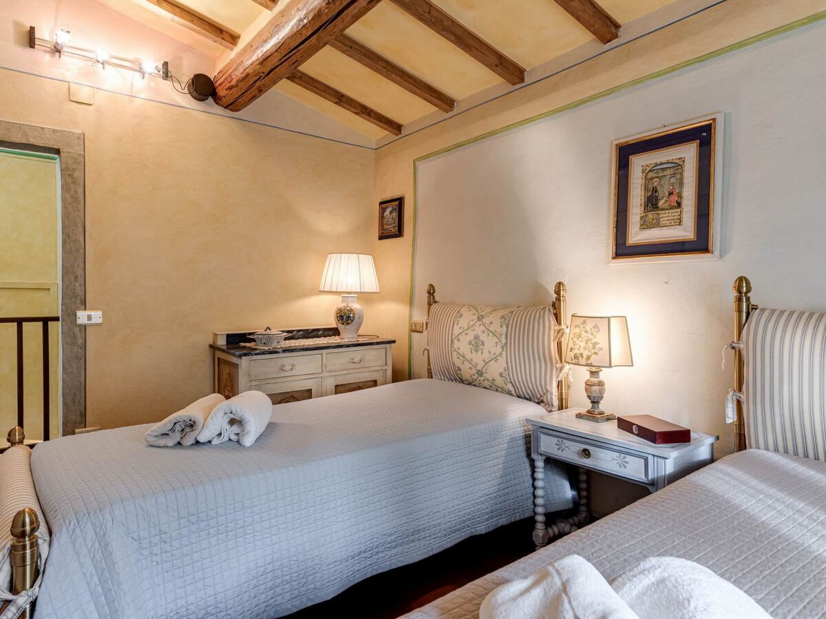 Villa Fattoria à Reggello, 6 chambres, piscine chauffable - Photo 35