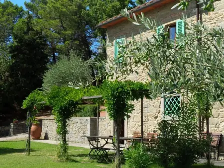 Location maison à Loro Ciuffenna, für sieben Personen mit tollem Blick auf die Hügel des Chianti