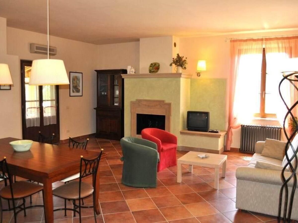 Appartement 6 pers. Montaione, vue Volterra et terrasse - Photo 6