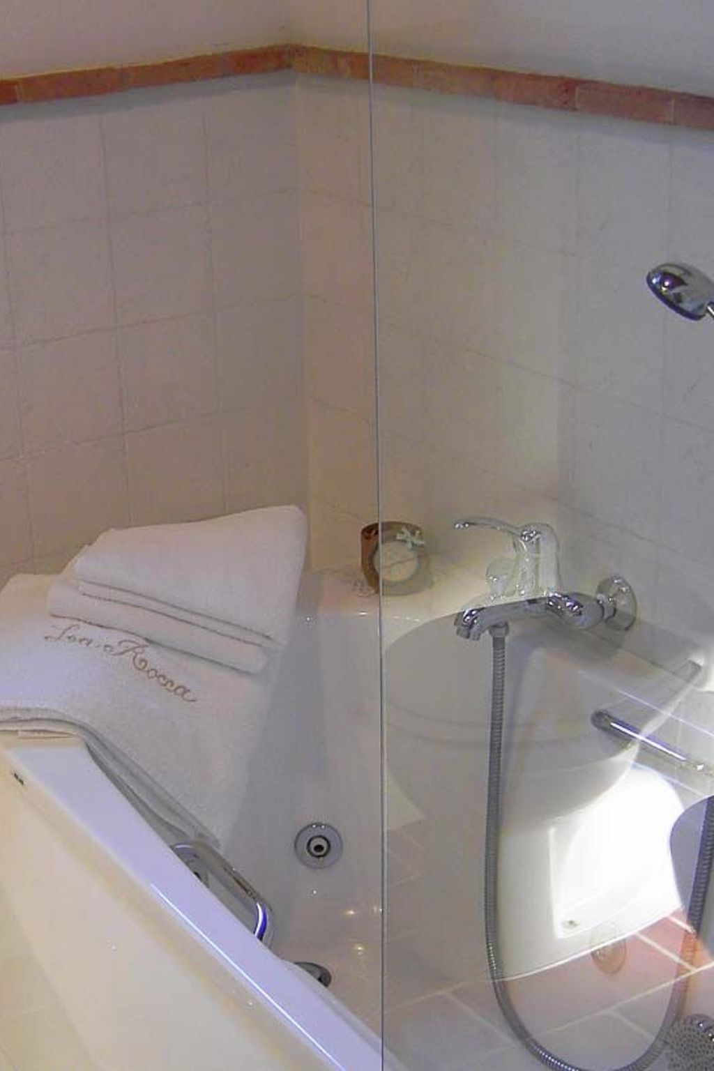 Appartement 4 pers. à Palaia avec terrasse privée et jacuzzi - Photo 12