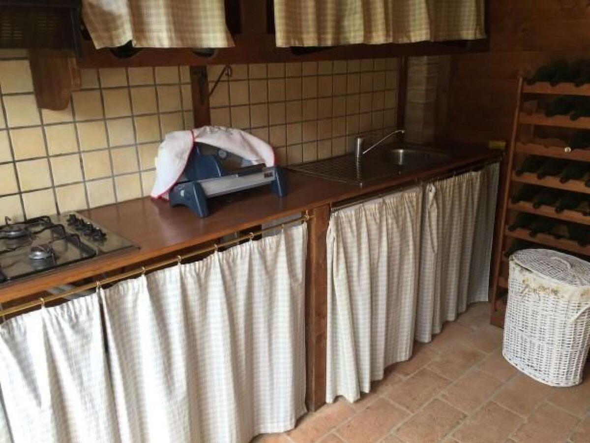 Podere Orsini – Maison Toscane avec piscine à Chianni - Photo 25