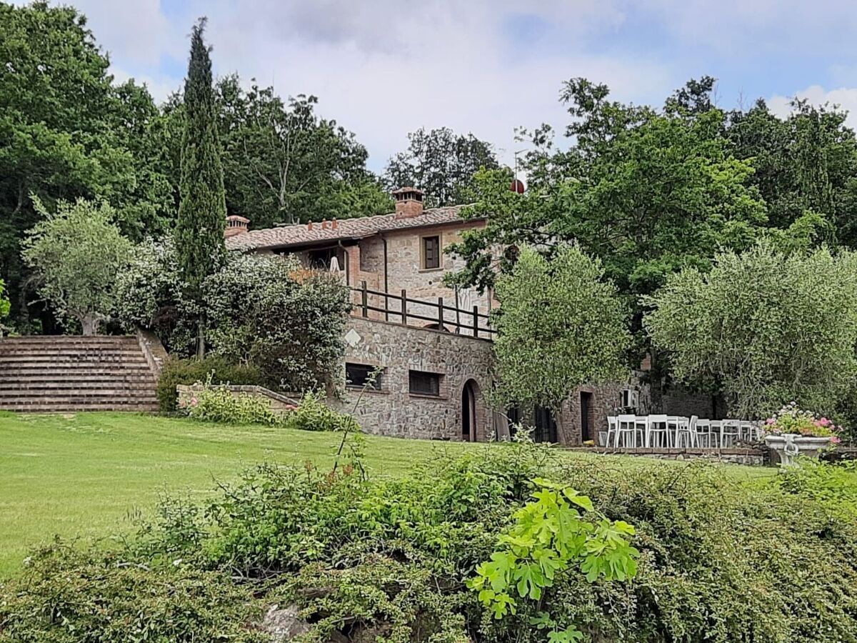 Villa Meletro : 7 chambres, piscine et parc de 17 hectares - Photo 4