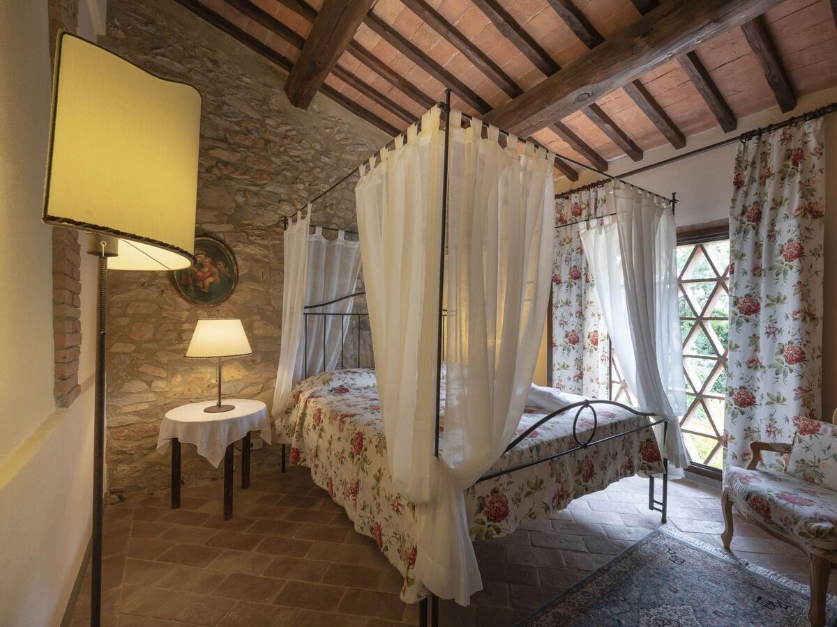 Appartement Chianti, ancien grenier avec piscine - Photo 13