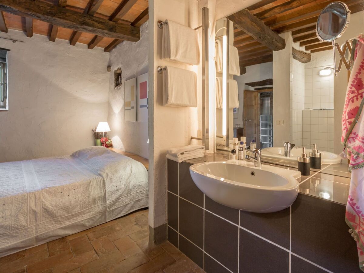 Lo Studio - Appartement Chianti avec plafonds de 4,5m - Photo 10