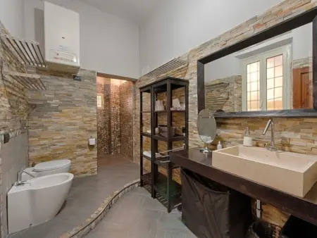 Appartement 2 chambres avec jardin privé et spa à Florence : photo 11