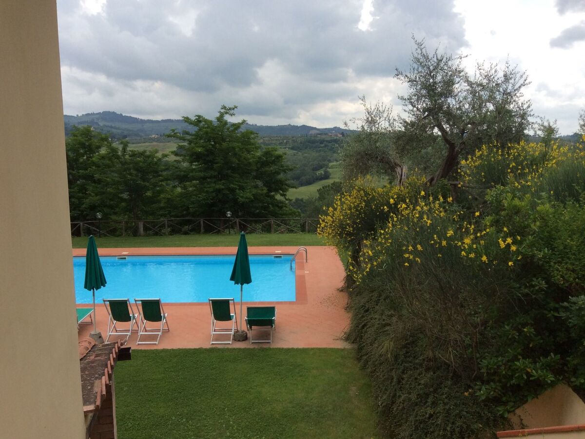Appartement Ginestre à Montespertoli, terrasse avec vue Chianti - Photo 6