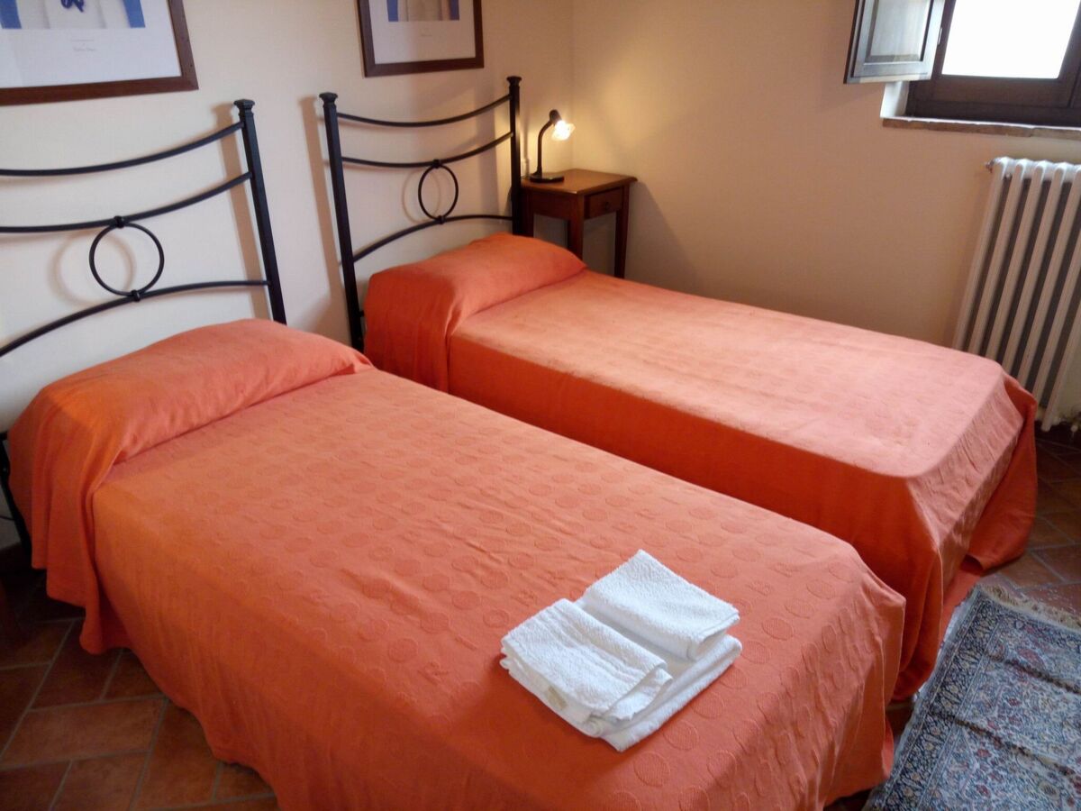 Appartement toscan dans un hameau médiéval près d'Asciano - Photo 14
