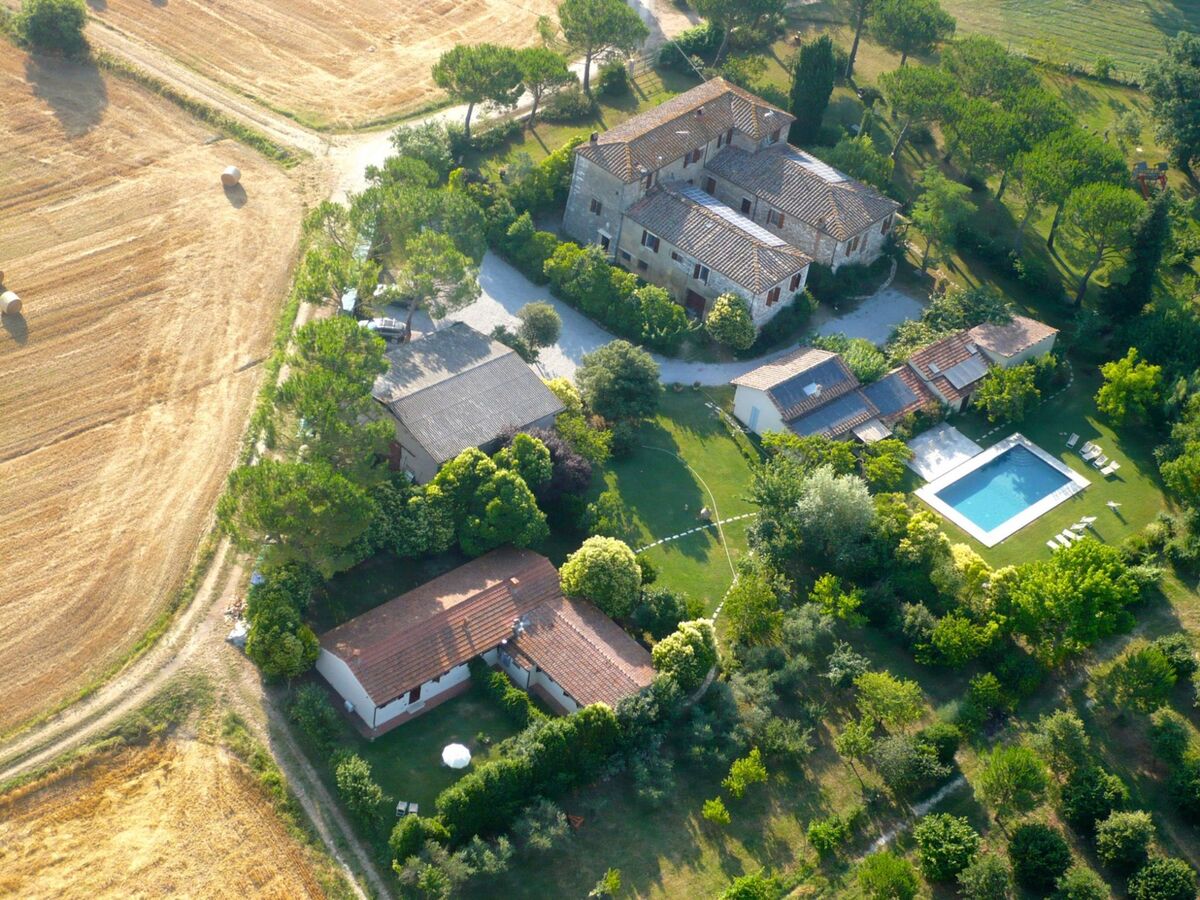Appartement médiéval 50m² avec piscine à Asciano - Photo 23
