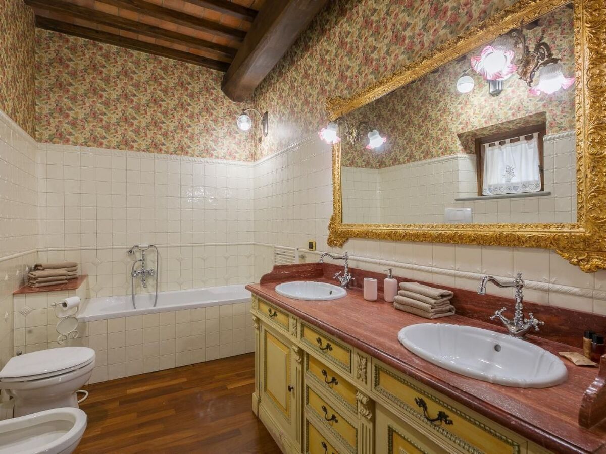 Villa La Leopoldina – 16 pers., 7 ch., piscine - Photo 25