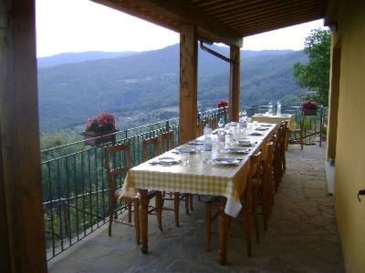 Intero Agriturismo – 7 chambres, piscine privée à Arezzo - Photo 11