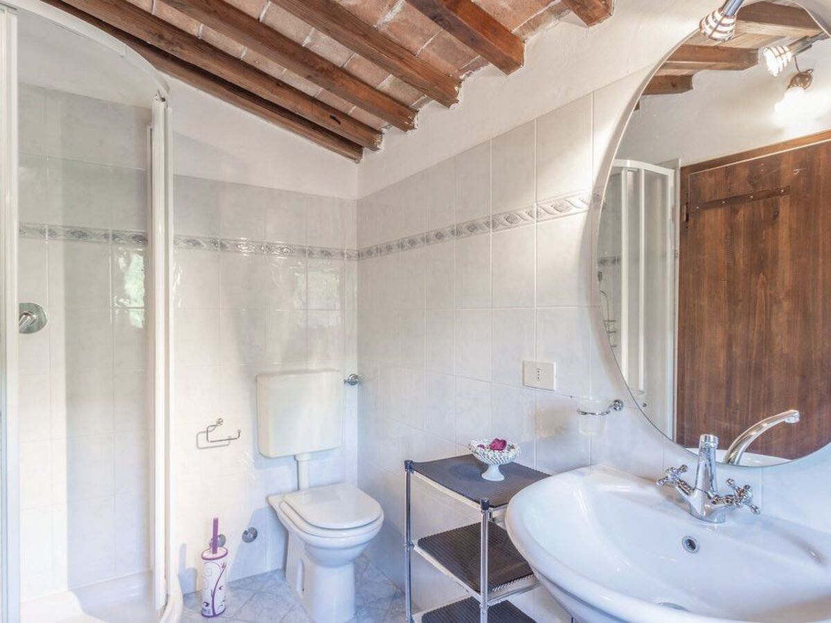 Villa Casina – Maison Arezzo piscine, ferme bio & château - Photo 16