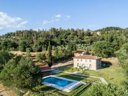 Location maison à Castiglion Fiorentino, Elegante Villa mit privatem Pool in der Nähe von Cortona