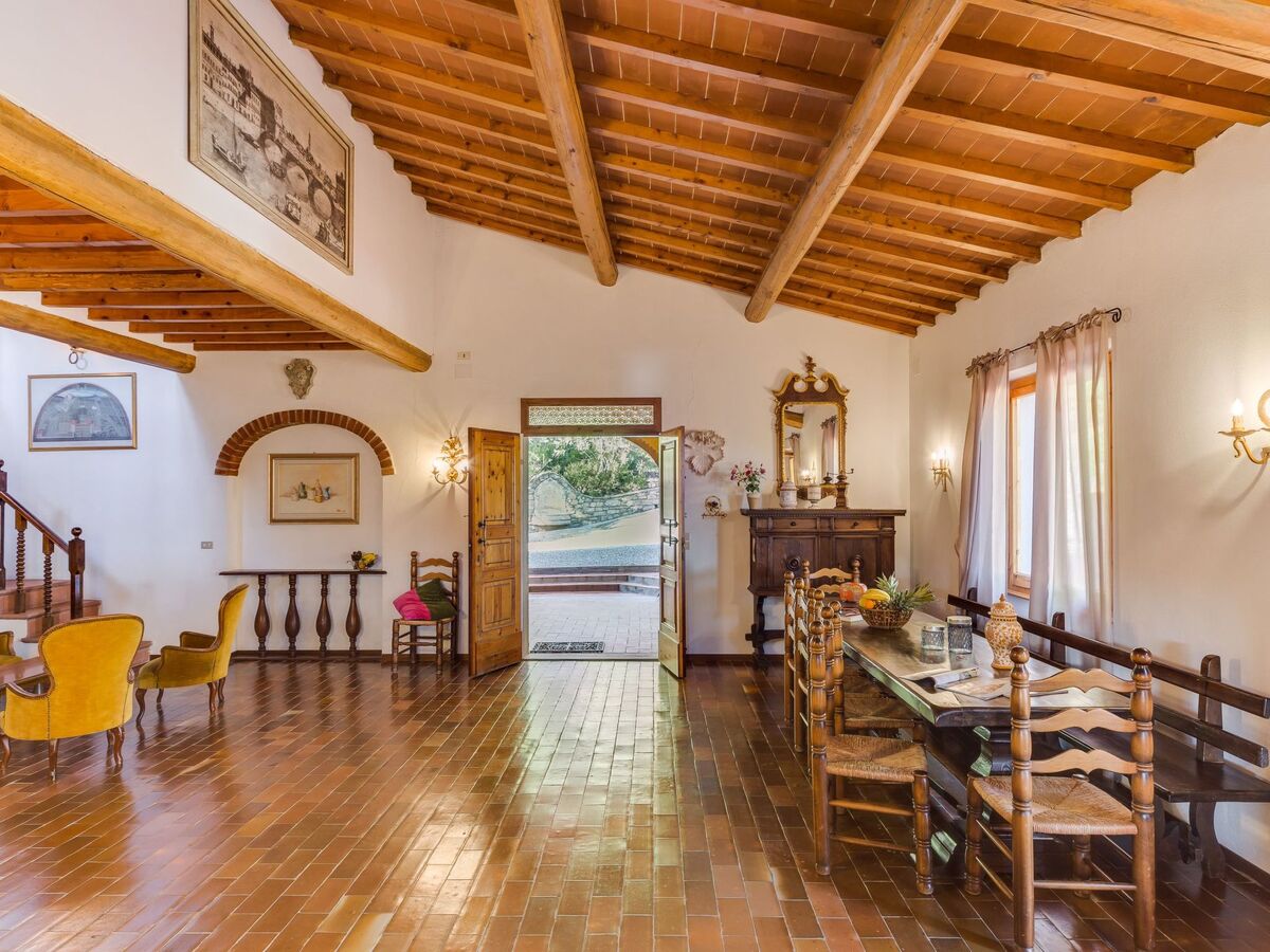 Villa Rondini – Appartement 200m² terrasse et piscine - Photo 7