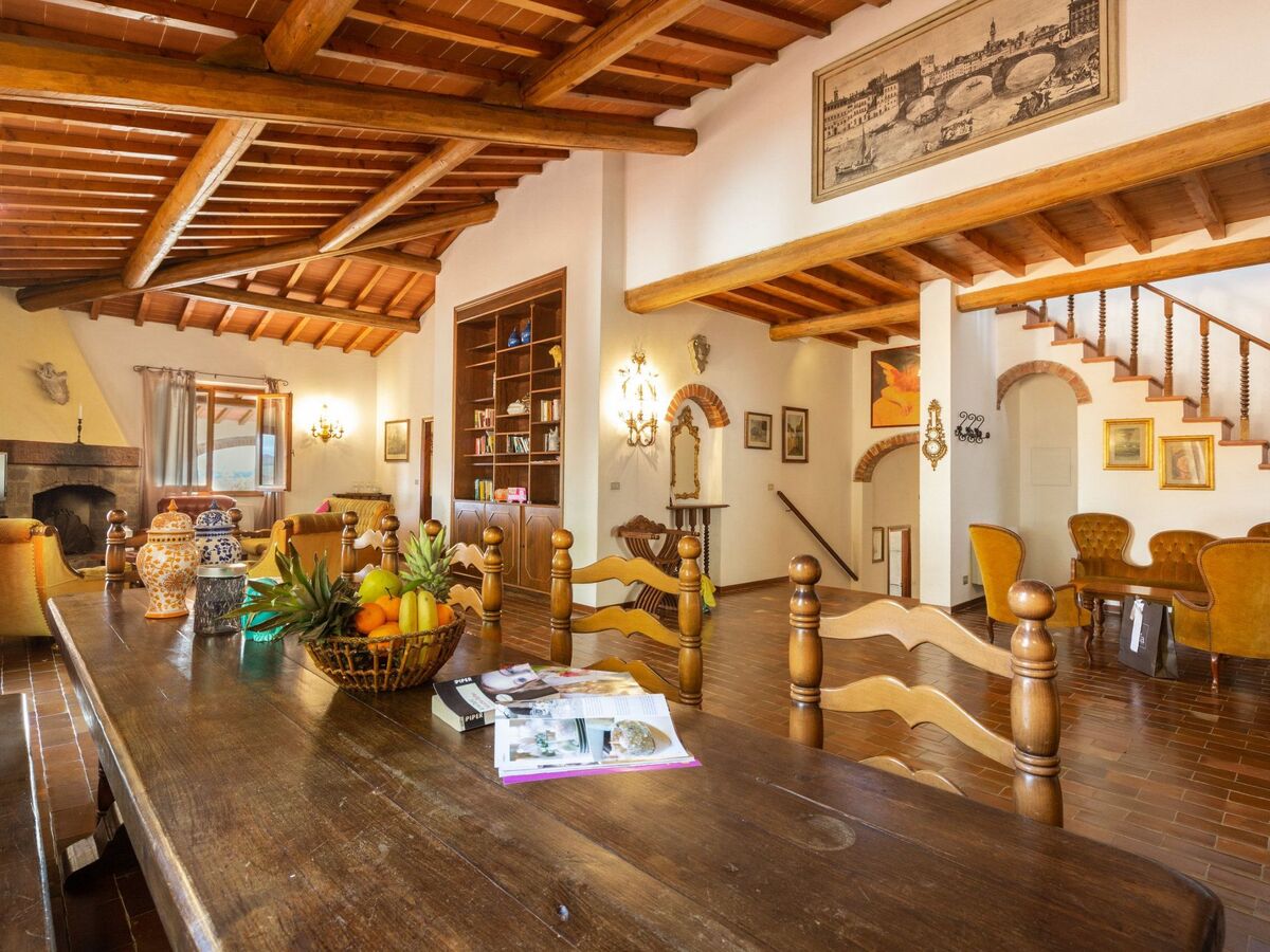Villa Rondini – Appartement 200m² terrasse et piscine - Photo 8