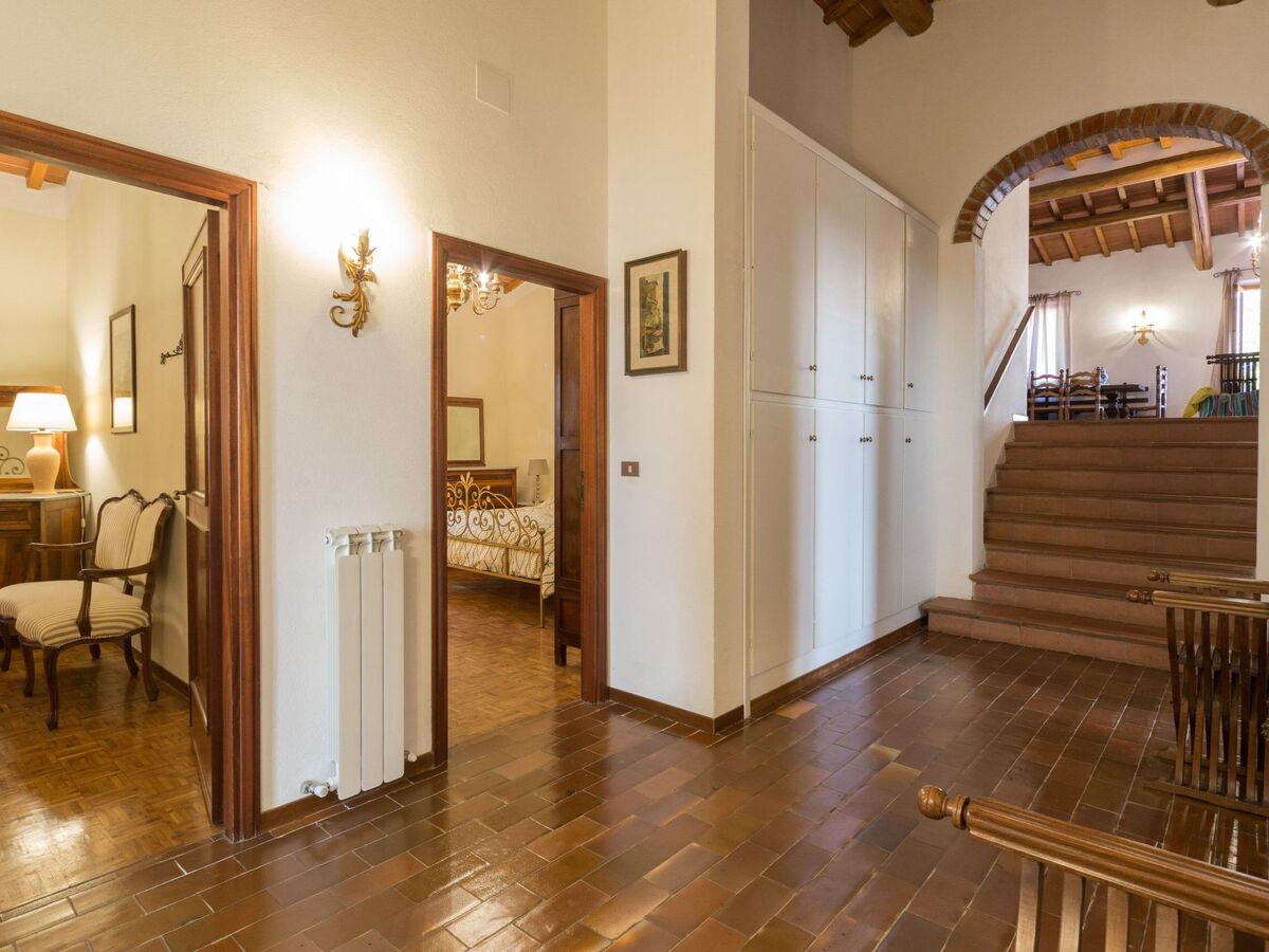 Villa Rondini – Appartement 200m² terrasse et piscine - Photo 21
