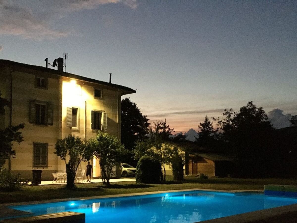 Villa Sofia, demeure Art Nouveau avec piscine privée à Scarperia - Photo 8