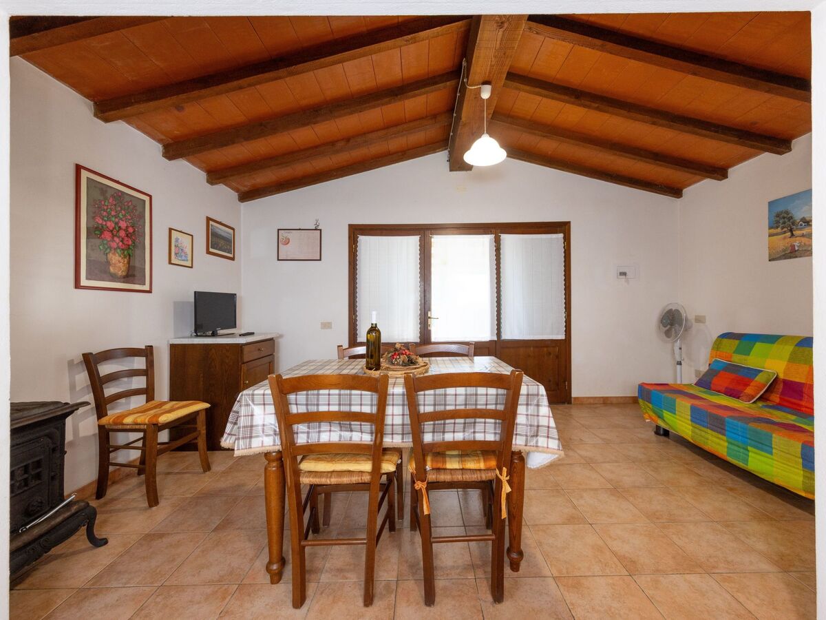 Villa 1 chambre avec piscine à Cecina, 5 km de la plage - Photo 2