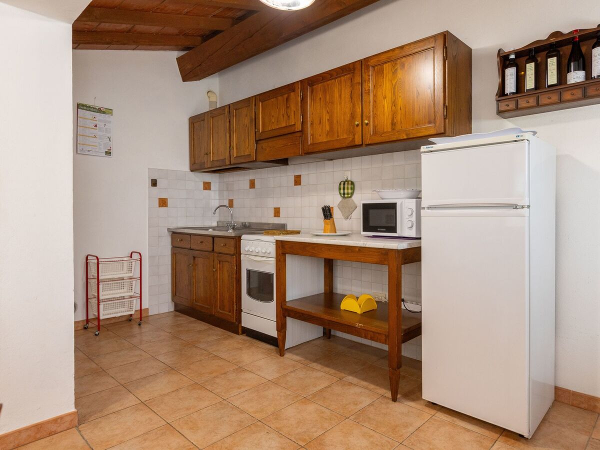 Villa 1 chambre avec piscine à Cecina, 5 km de la plage - Photo 7